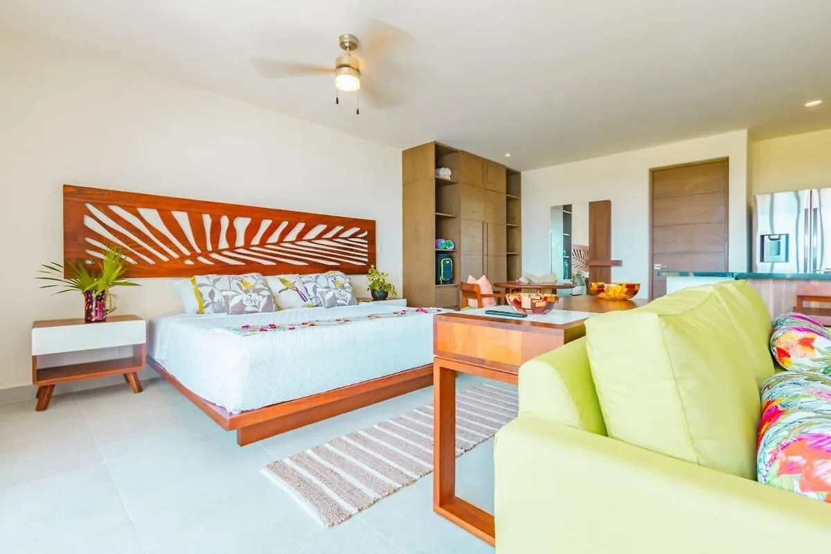 Luxury Studio With Rooftop Pool And Seaview Balcony アクマル 0*,  メキシコ