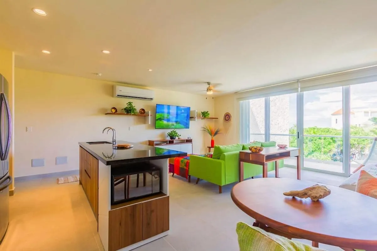 Luxury Studio With Rooftop Pool And Seaview Balcony アクマル 別荘