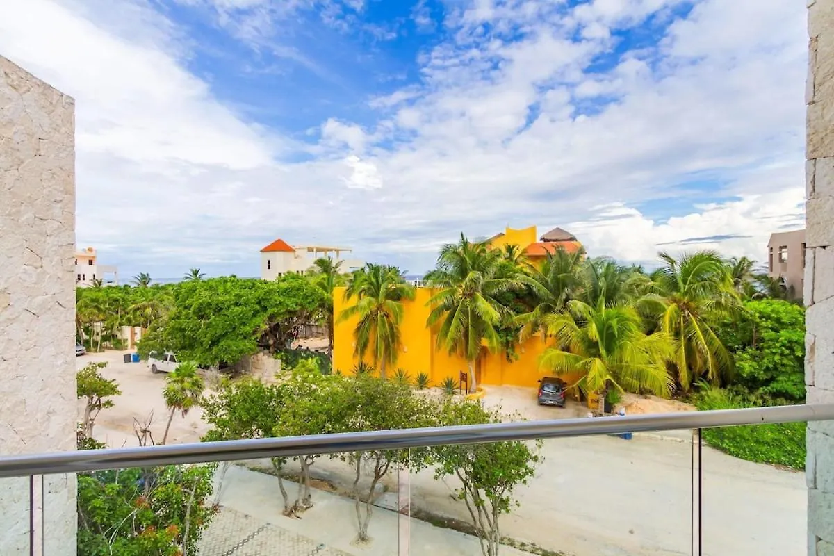 Luxury Studio With Rooftop Pool And Seaview Balcony アクマル 0*,  メキシコ